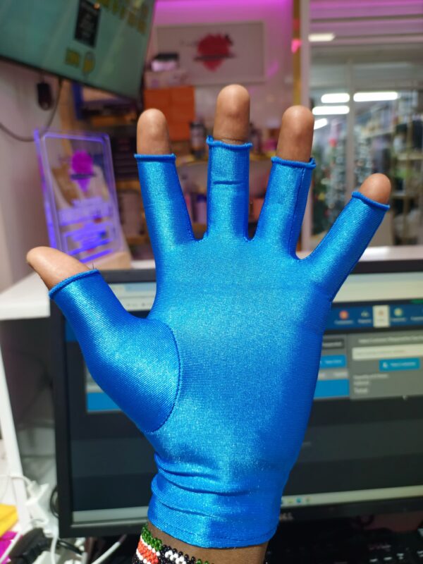 Uv Gloves - Image 2