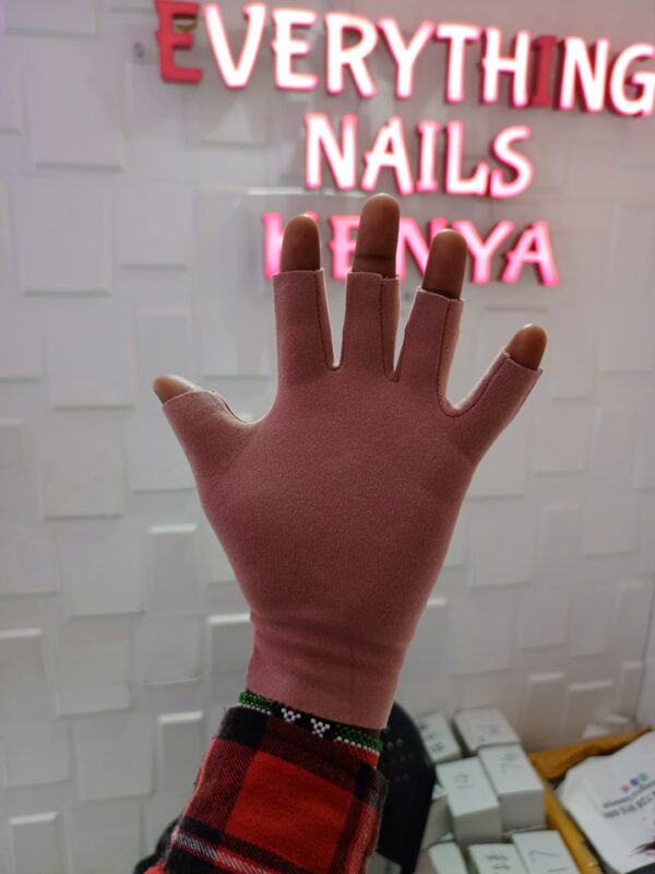 HQ UV Gloves - Image 2